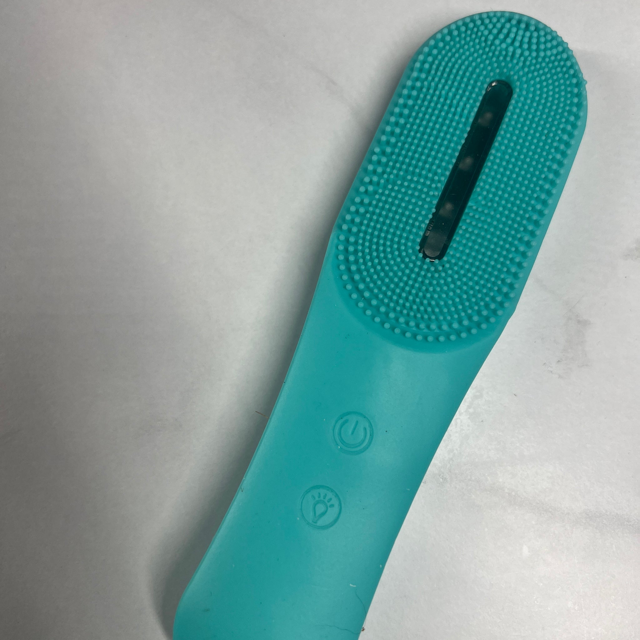 Youth Wave Cleansing Brush